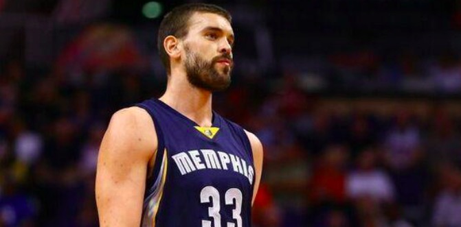 曼城凭借其 曼城凭借其